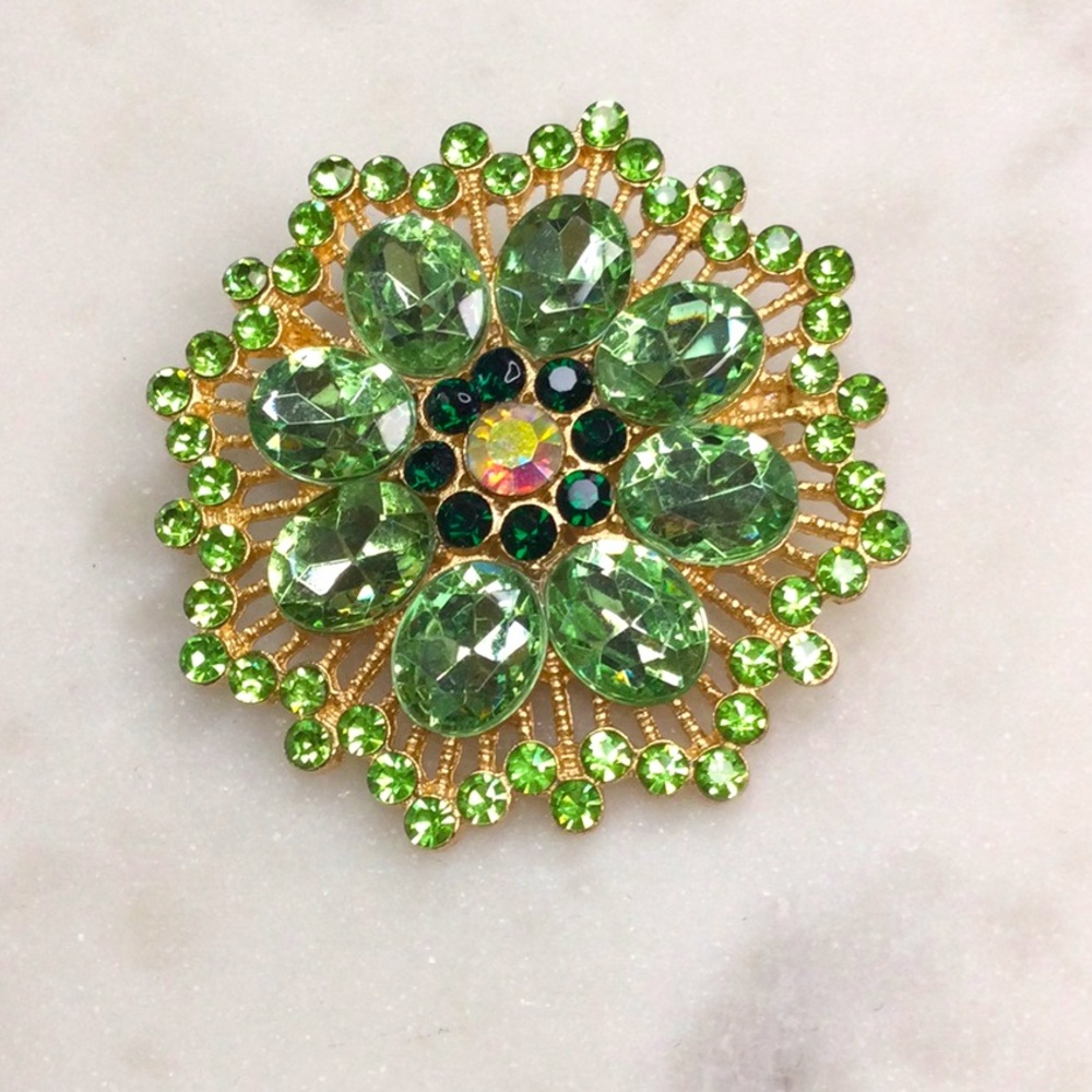 Beautiful Flower Brooch